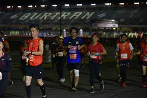 BIB: 153, 28740, 22644, 993
                            <button type="button" onclick="openModal(10932849)" class="btn btn-primary btn-sm float-right btn-popup" data-toggle="modal" data-target=".modal-high-quality">
                        <i class="fas fa-shopping-cart"></i> Add to Cart
                    </button>
                                            <button type="button" onclick="isThisMe(10932849, true)" class="btn btn-success btn-sm float-right btn-popup btn-isme hidden" data-toggle="tooltip" data-placement="bottom" title="นี่คือรูปของคุณใช่ไหม คลิกที่นี่เพื่อเอาเข้าอัลบั้ม">
                        <i class="fas fa-plus"></i> Add to album
                    </button>
                    <button type="button" onclick="isThisMe(10932849, false)" class="btn btn-warning btn-sm float-right btn-popup btn-isnotme hidden">
                        <i class="fas fa-ban"></i> Remove from album
                    </button>